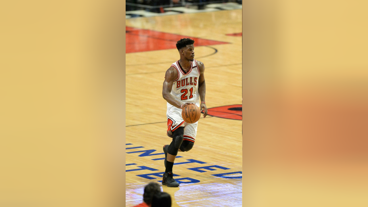 九游-包含巴特勒迎来十二赛季高光表现，西班牙队球迷沸腾！的词条