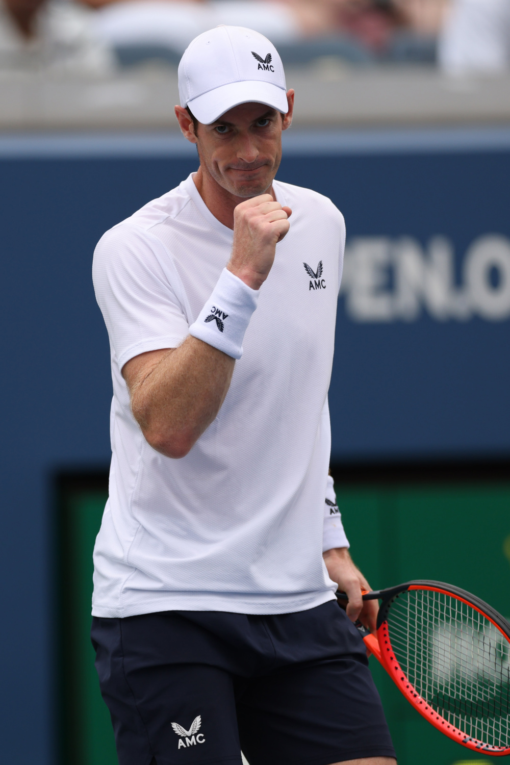 九游娱乐-穆雷迎来二十赛季高光表现，加拿大队球迷沸腾！的简单介绍