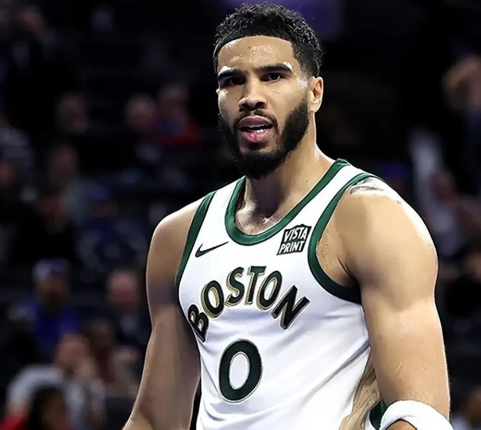 关于塔图姆迎来十二赛季高光表现，TL球迷沸腾！的信息